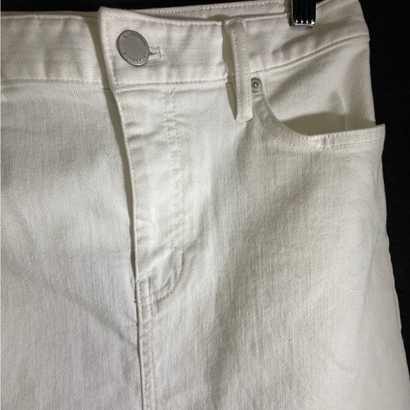 Summer White Denim  Mini Skirt -perfect - Picture 4 of 16